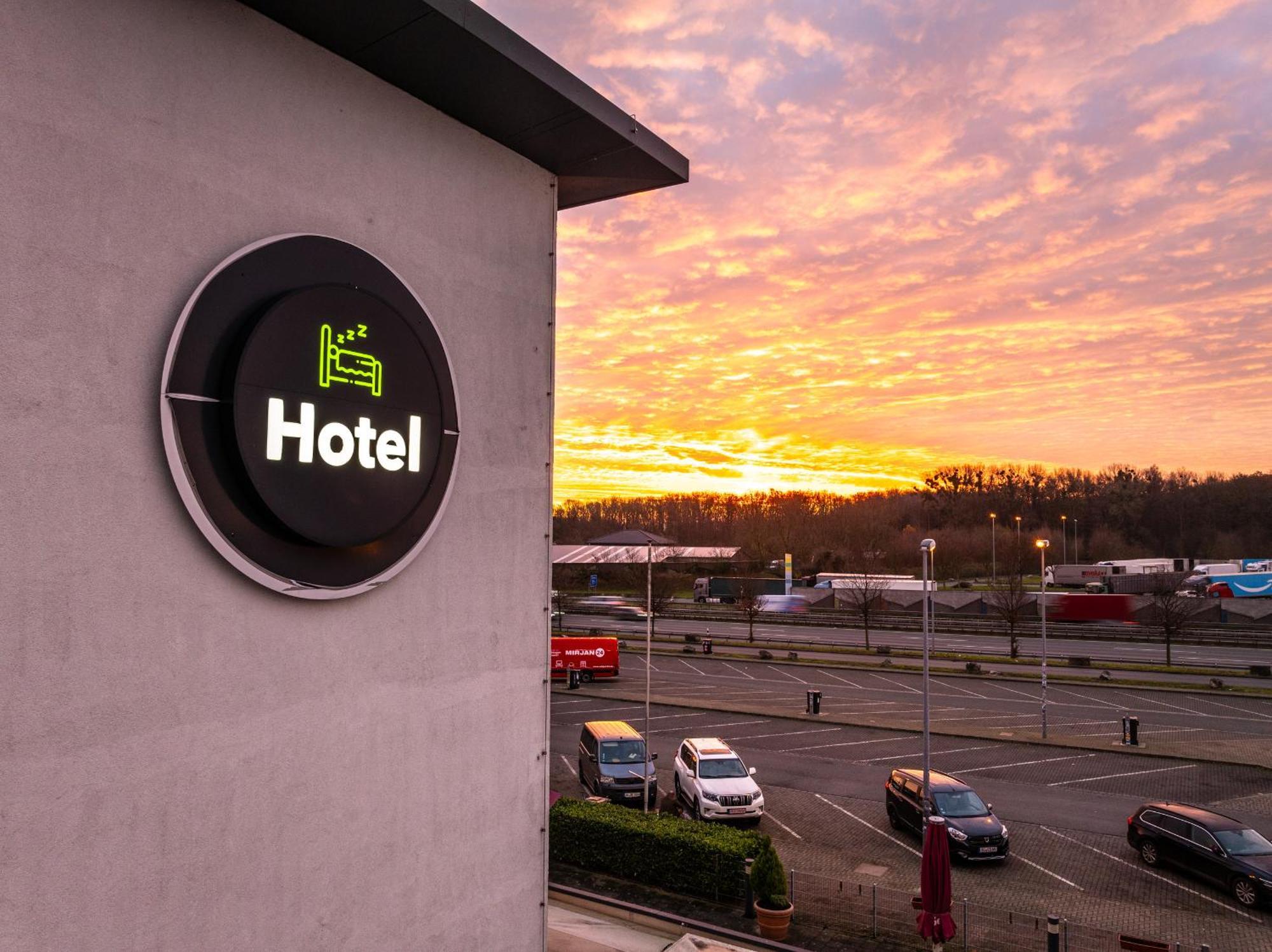 Hotel Rhynern Nord هام المظهر الخارجي الصورة